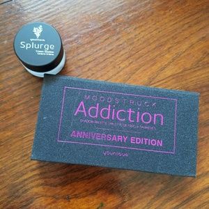 Younique Limited Edition Addiction Palette